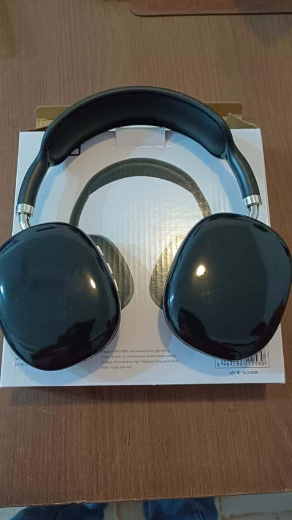 P9 Pro Max Wireless Over - Ear headphones.